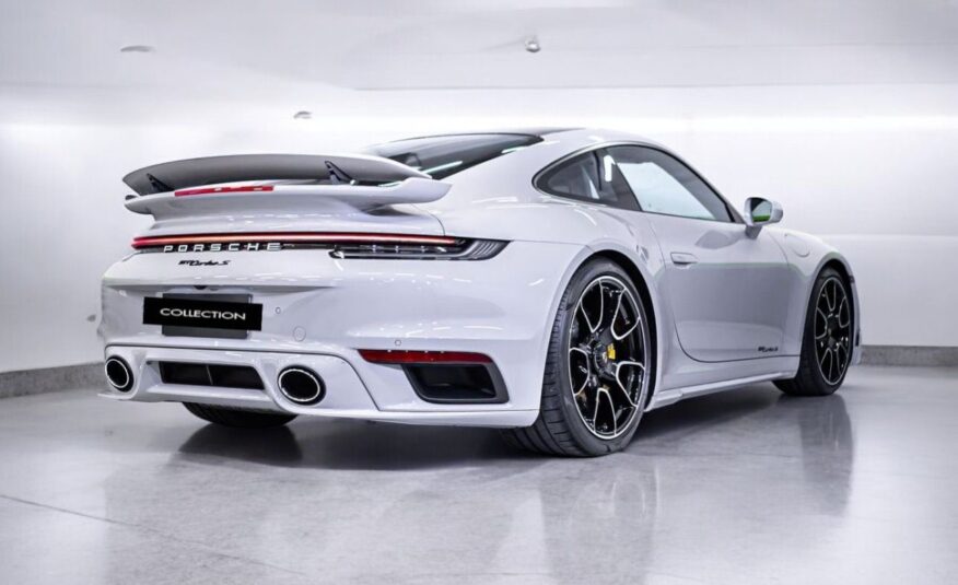 PORSCHE 911 TURBO S 2022
