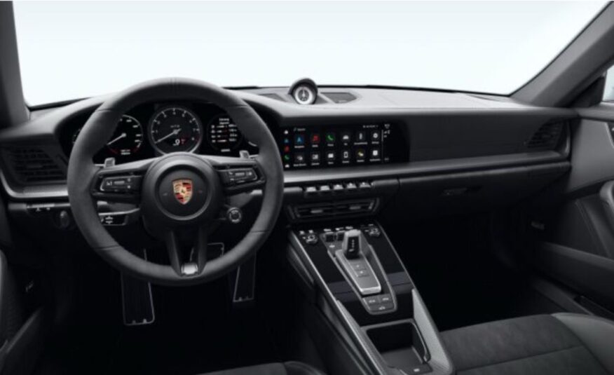 PORSCHE 911 CARRERA GTS 2024