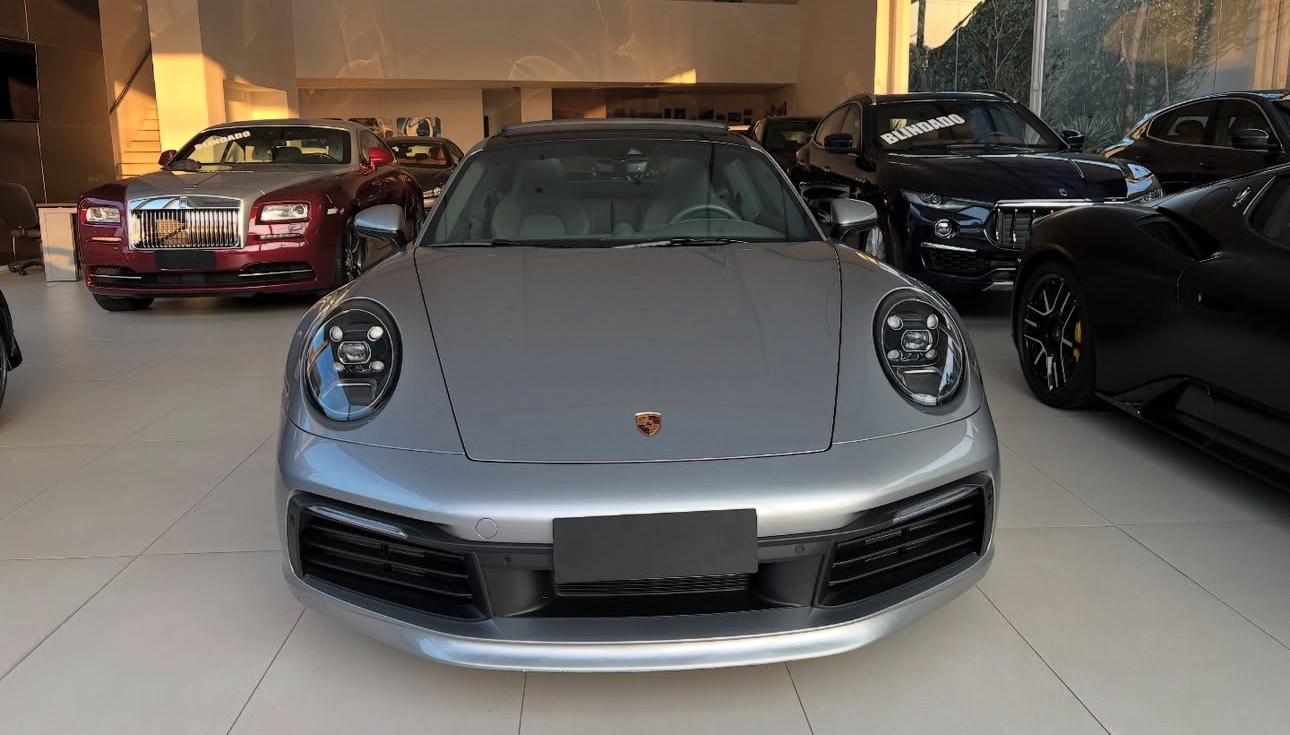 PORSCHE 911 CARRERA 2024