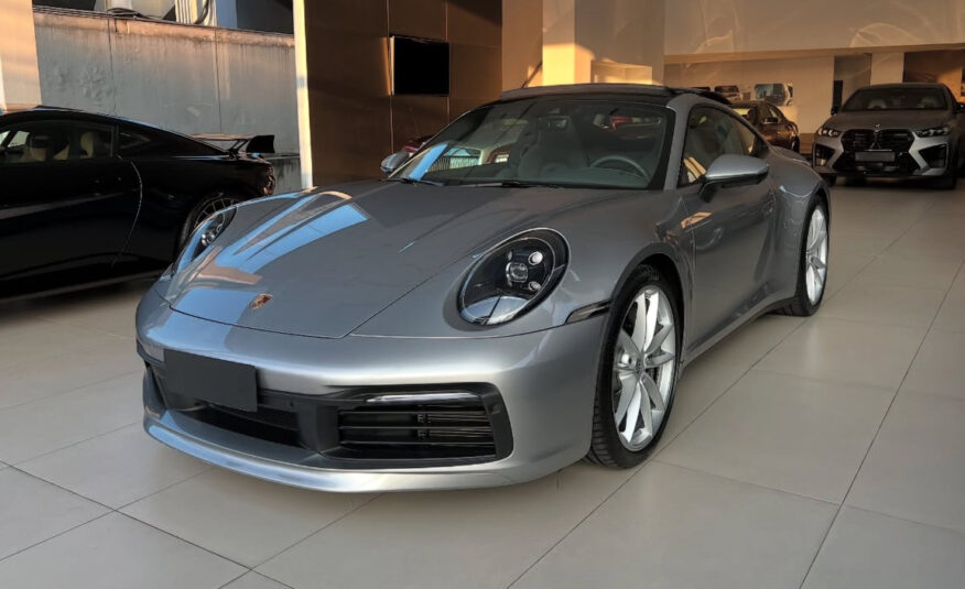 PORSCHE 911 CARRERA 2024