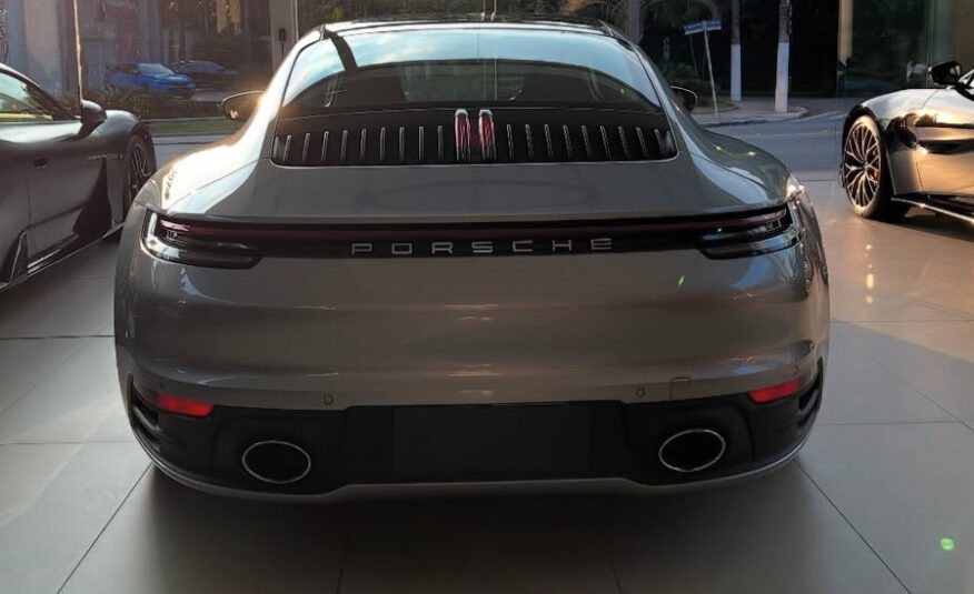 PORSCHE 911 CARRERA 2024