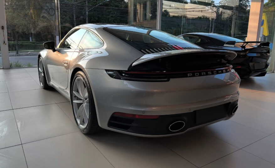 PORSCHE 911 CARRERA 2024