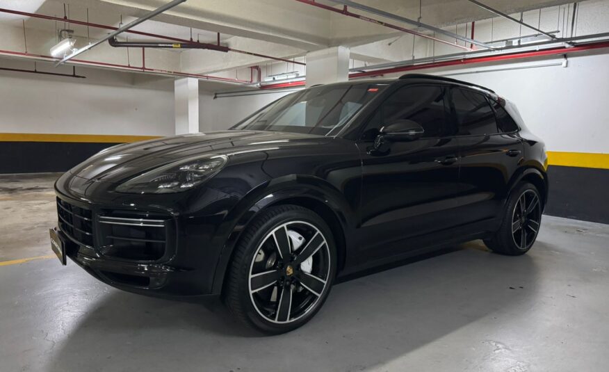 PORSCHE CAYENNE TURBO BLINDADA 2020
