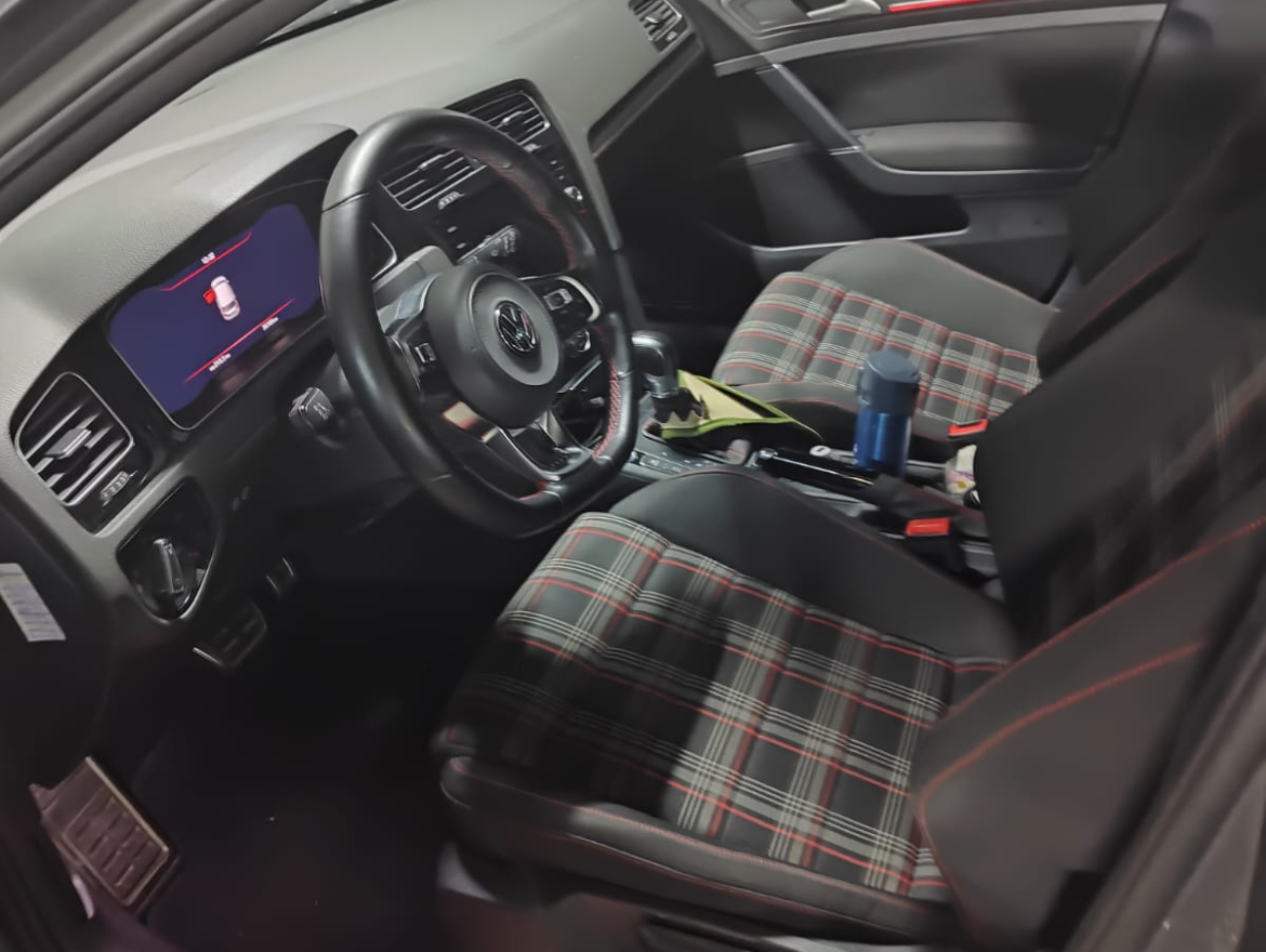 Volkswagen Golf 2.0 350 TSI Gasolina GTI DSG Blindado RR Blindagem