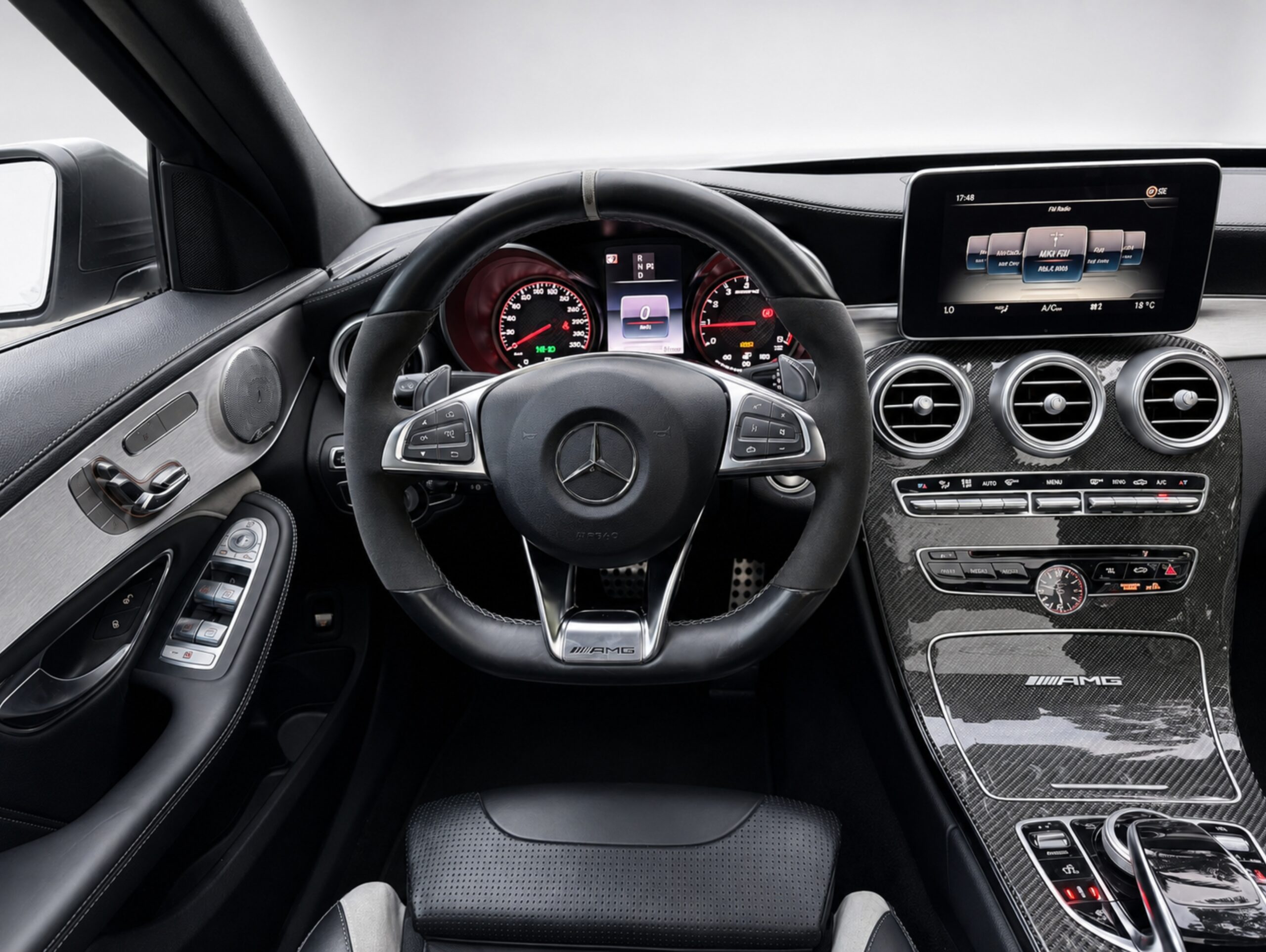 Mercedes-Benz C 63 AMG 4.0 V8 Turbo S Gasolina Sedan 4P Automático