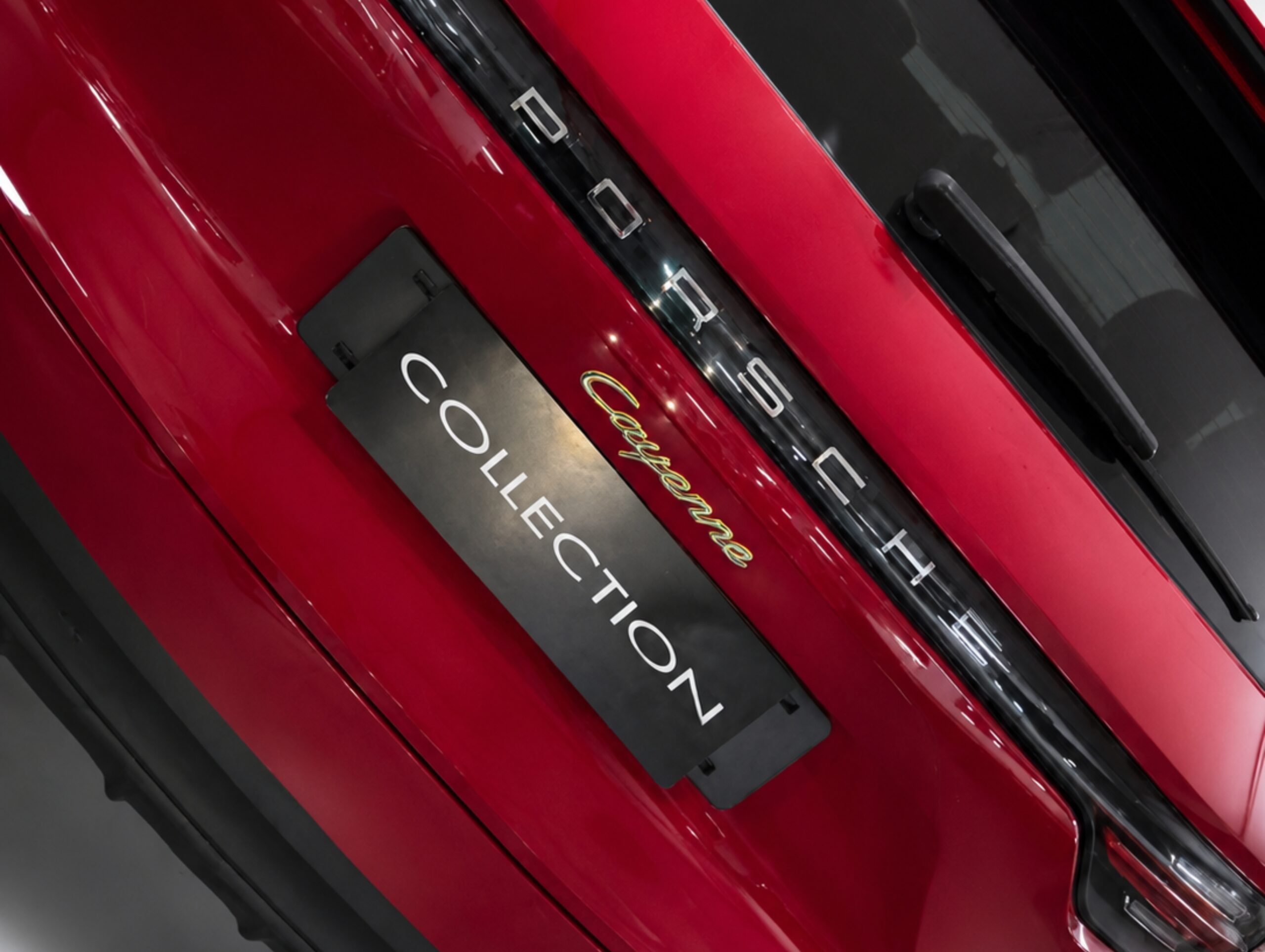 Porsche Cayenne E-Hybrid AWD Tiptronic S
