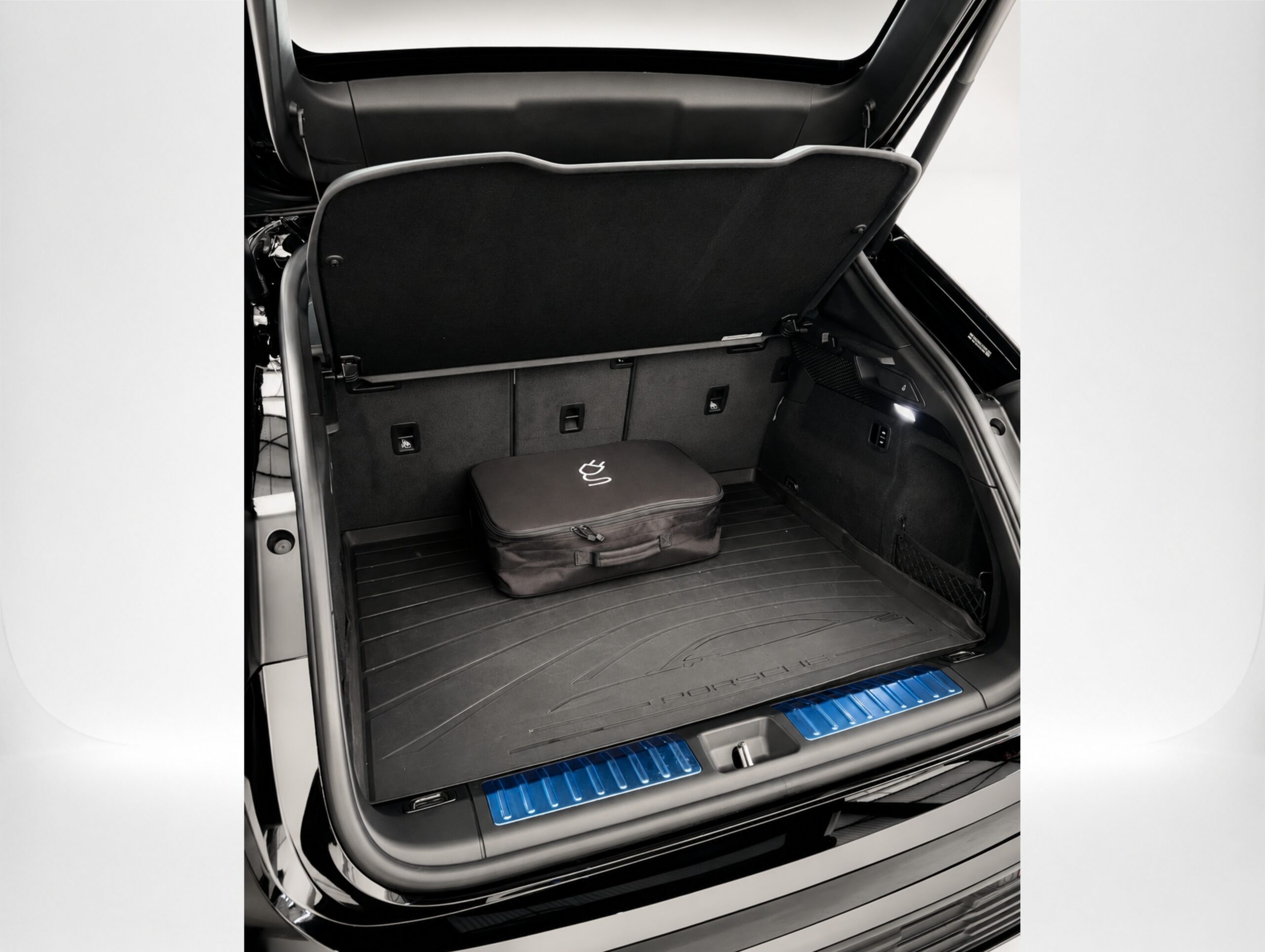 Porsche Macan Turbo Elétrica