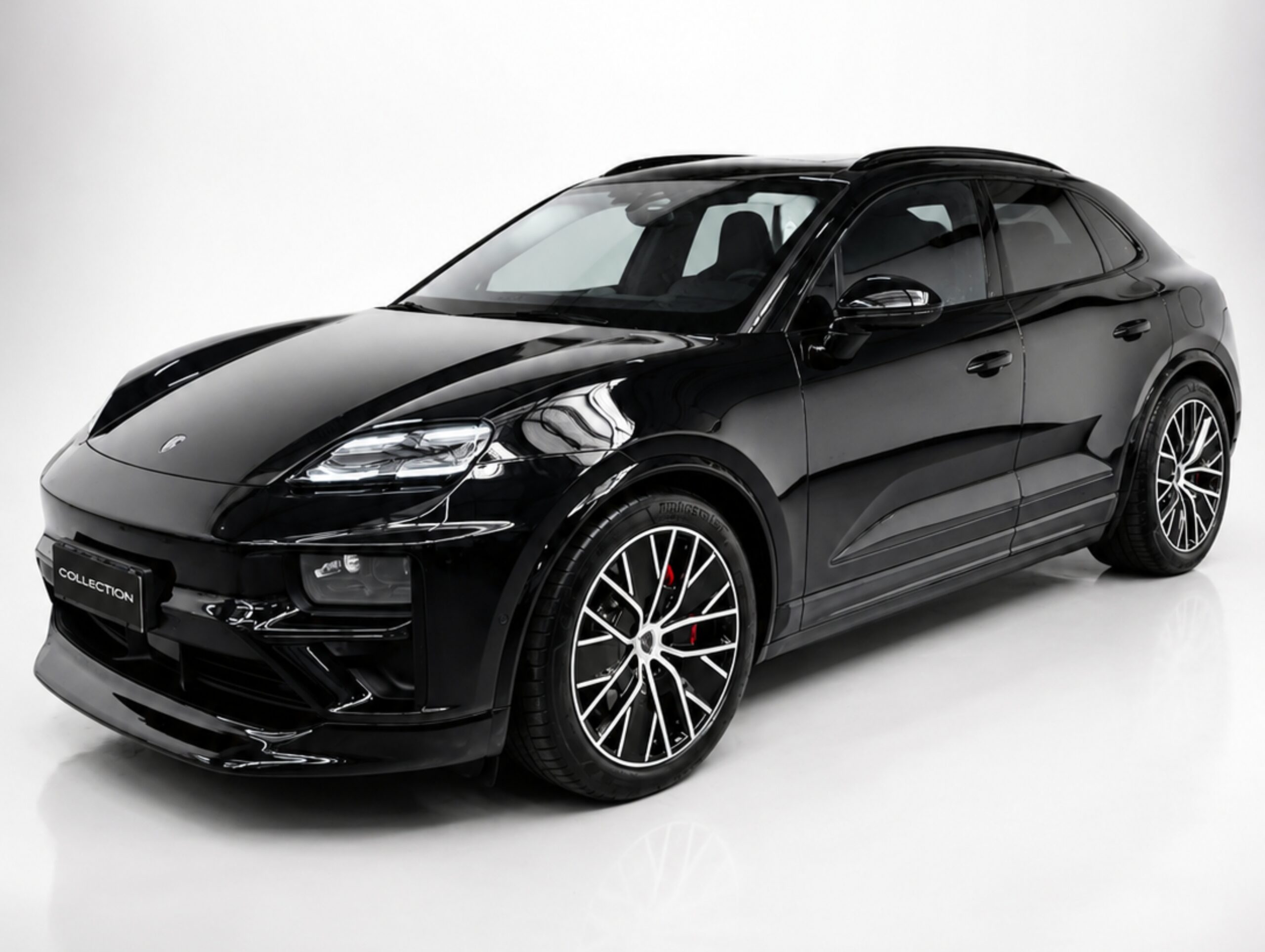 Porsche Macan Turbo Elétrica