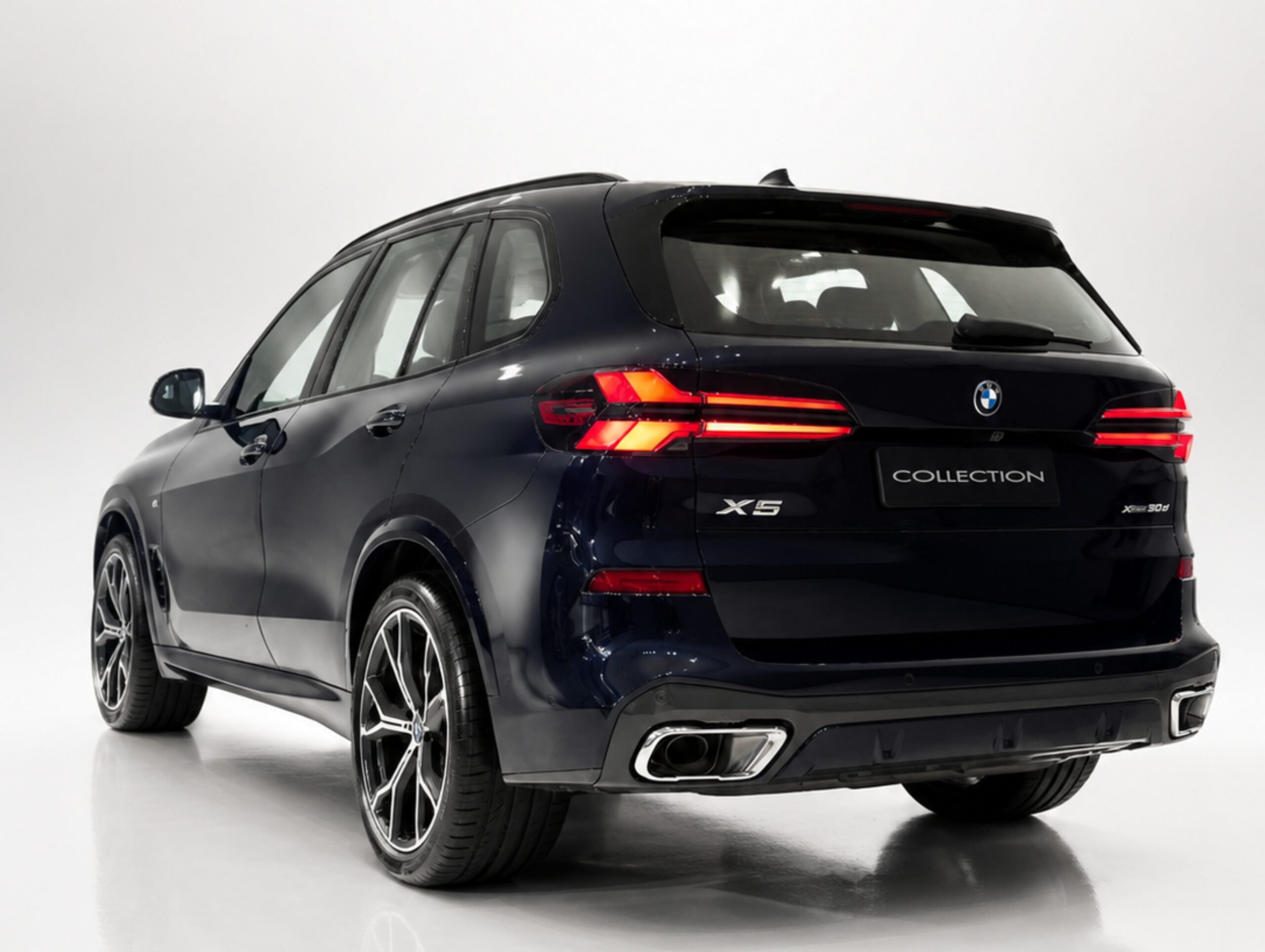 BMW X5 xDrive50e M Sport – Blindagem Leandrini Ultra-Lightweight/Vidros AGP iB33