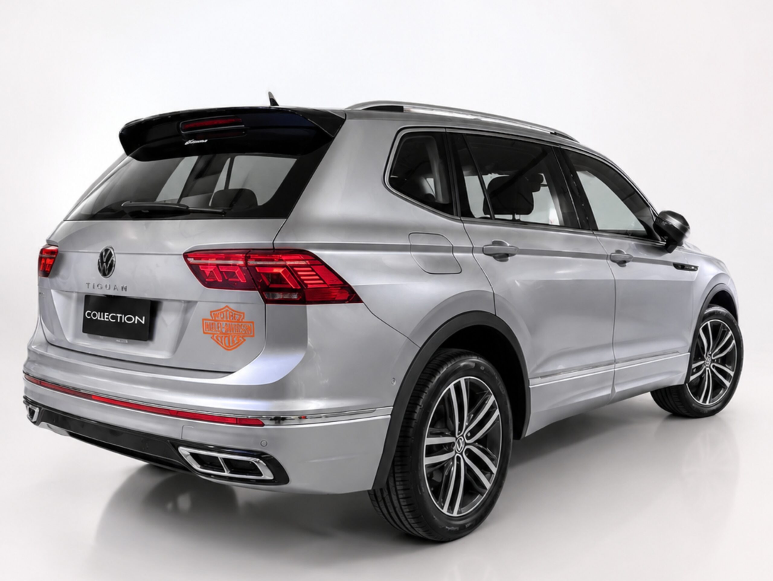 Volkswagen Tiguan 2.0 300 TSI Gasolina AllSpace R-Line Automático