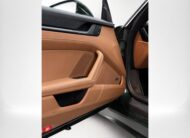 Porsche 911 4.0 24V H6 Gasolina GT3 Touring Manual