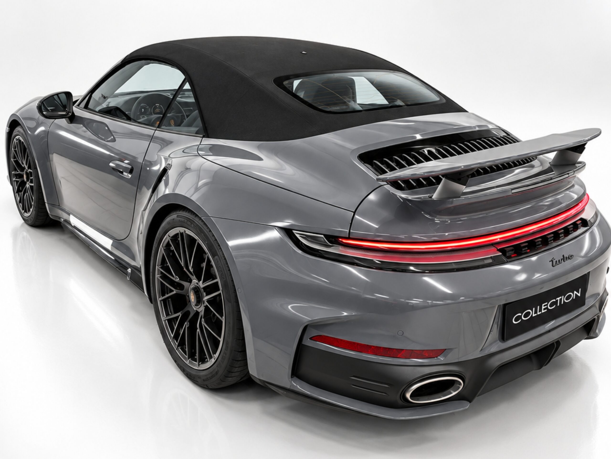 Porsche 911 3.6 24V H6 T-Hybrid Turbo S Cabriolet PDK