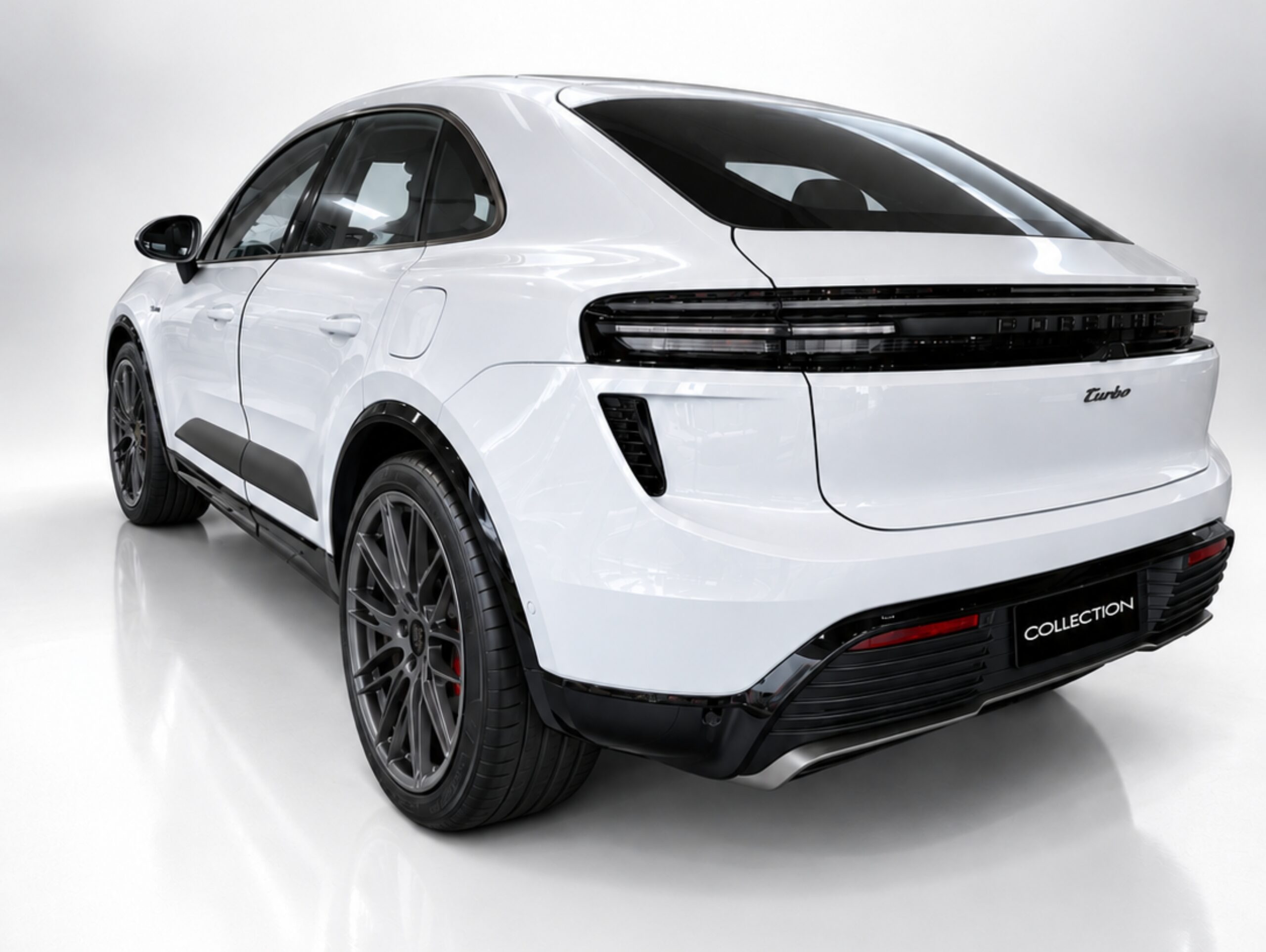 Porsche Macan Turbo Elétrico