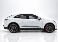 Porsche Macan Turbo Elétrico