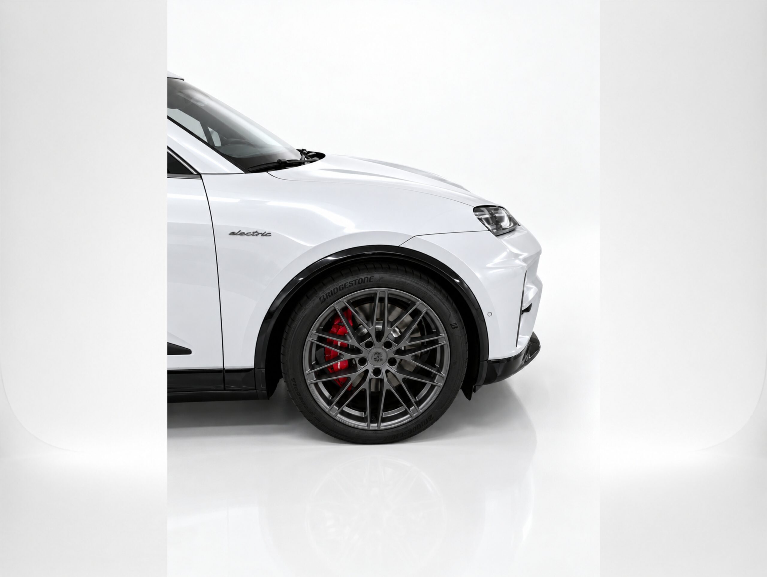 Porsche Macan Turbo Elétrico