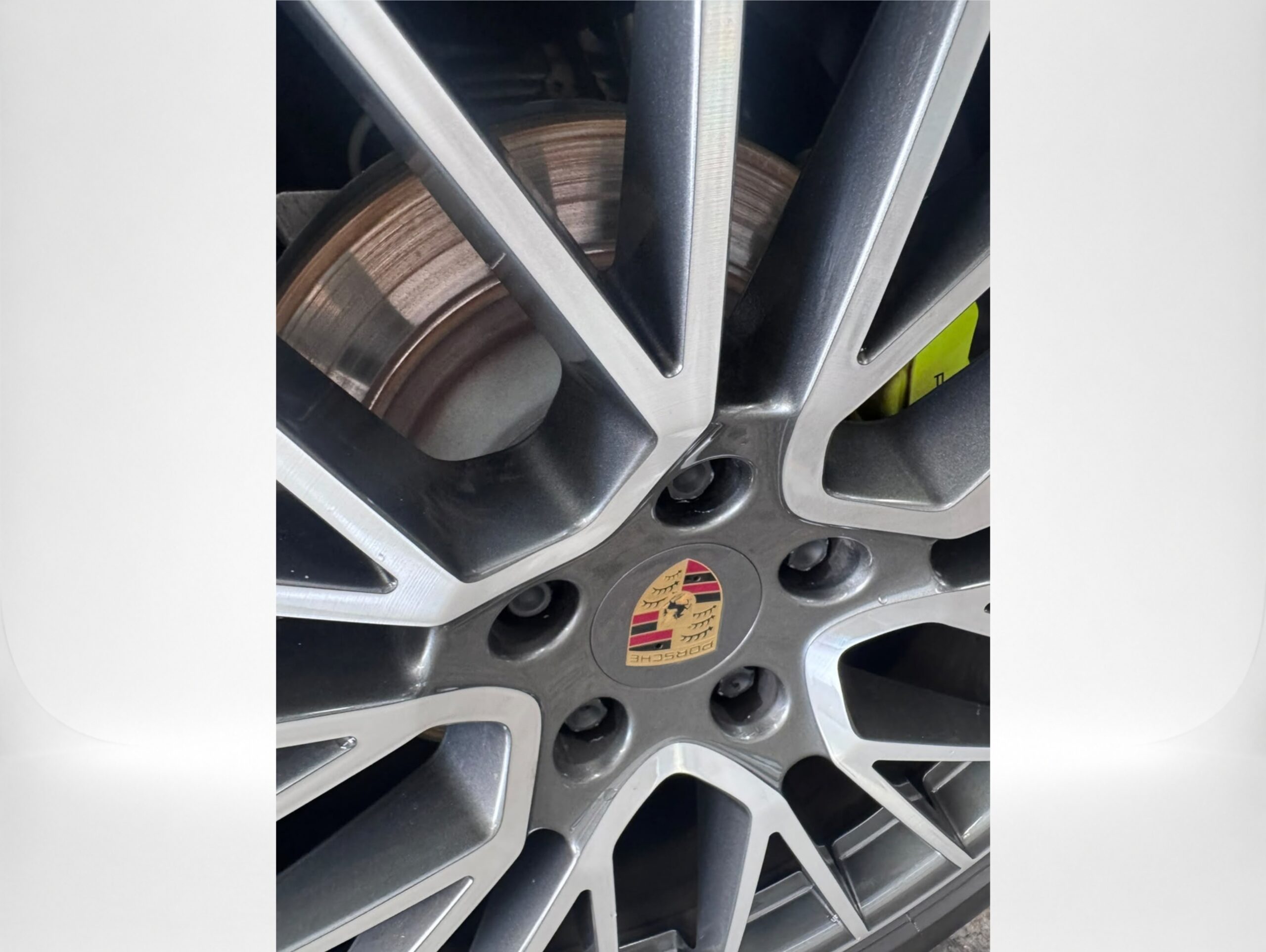 Porsche Cayenne 3.0 V6 E-Hybrid AWD Tiptronic S