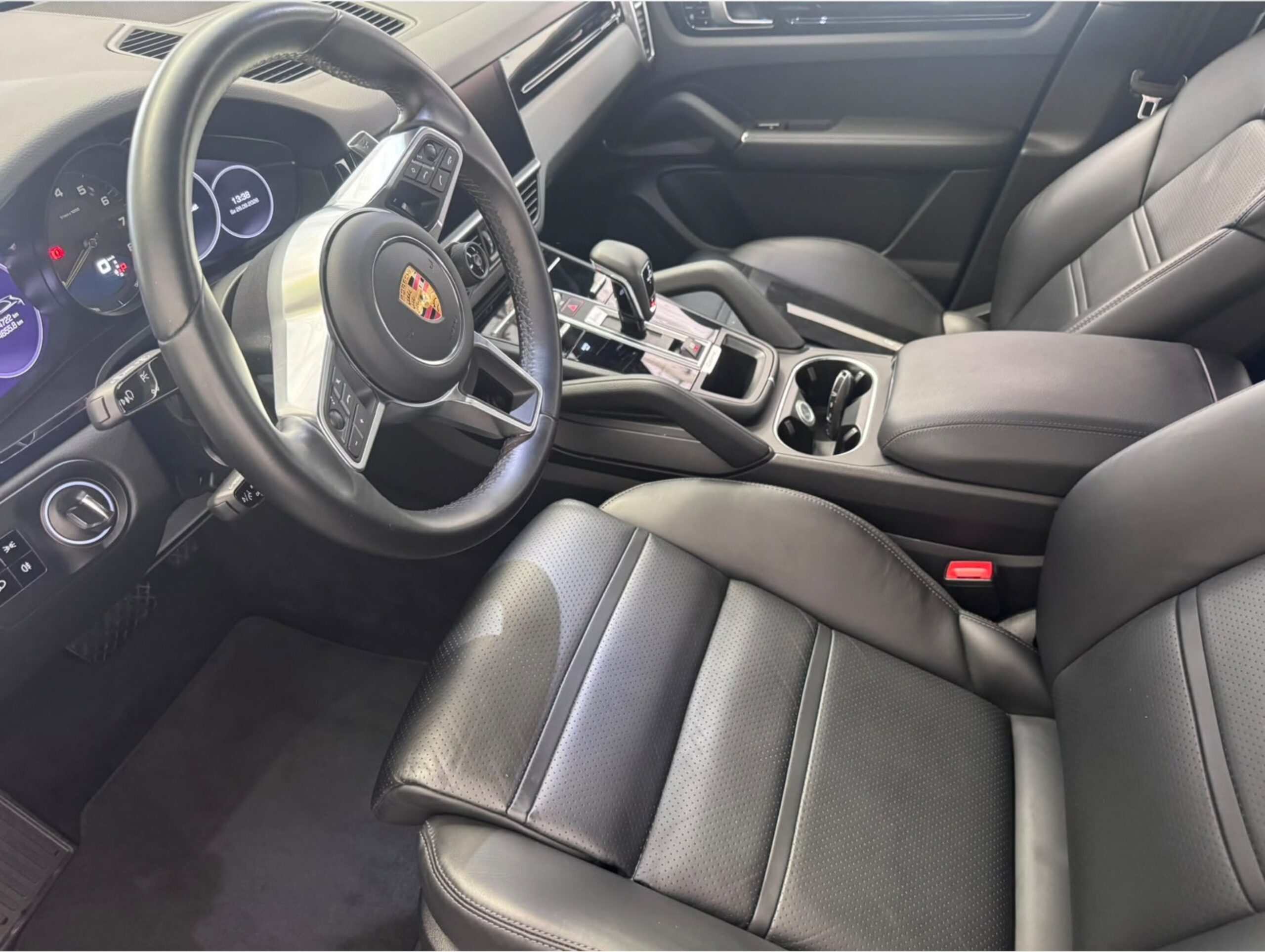 Porsche Cayenne 3.0 V6 E-Hybrid AWD Tiptronic S